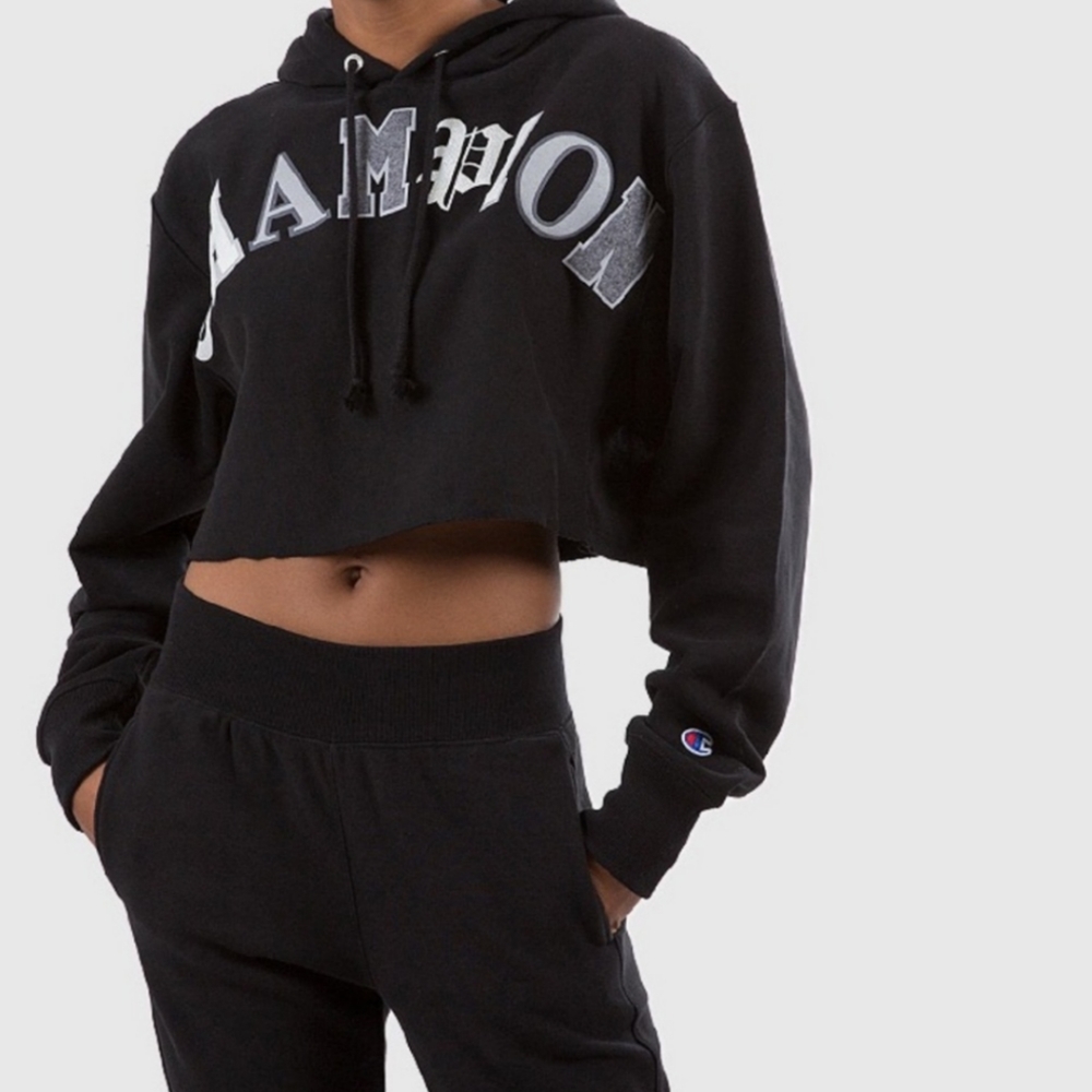 Y2K Retro Champion Old English Cropped Hoodie Street Urban Hip Hop Sporty